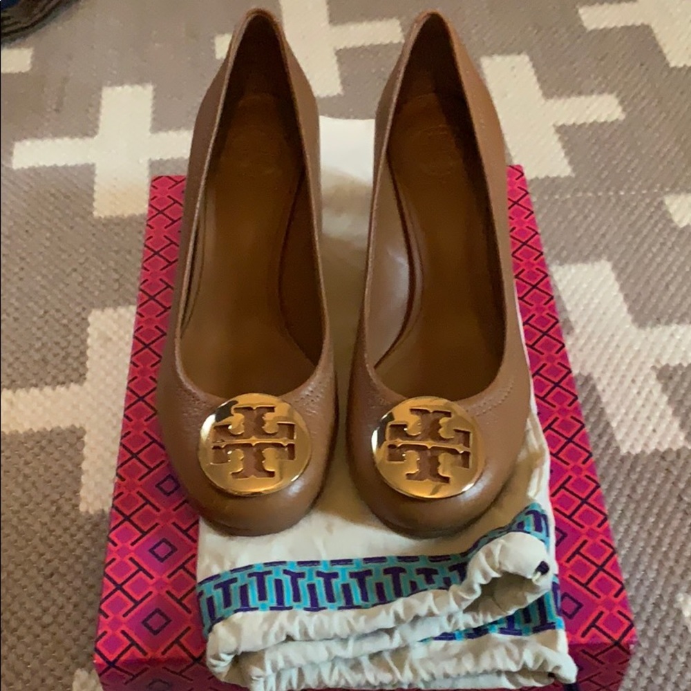 Tory Burch sally/ Royal Tan